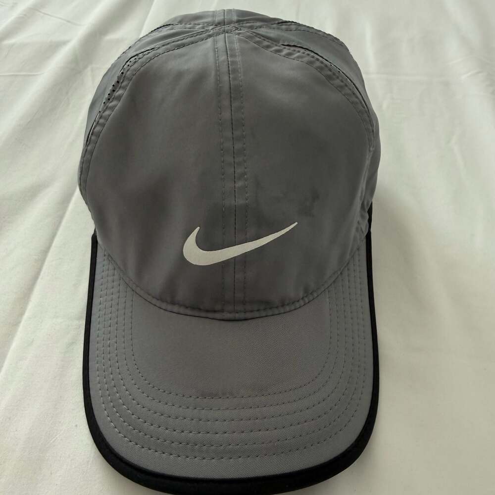 Nike Featherlight Dri-FIT Adjustable Hat Grey